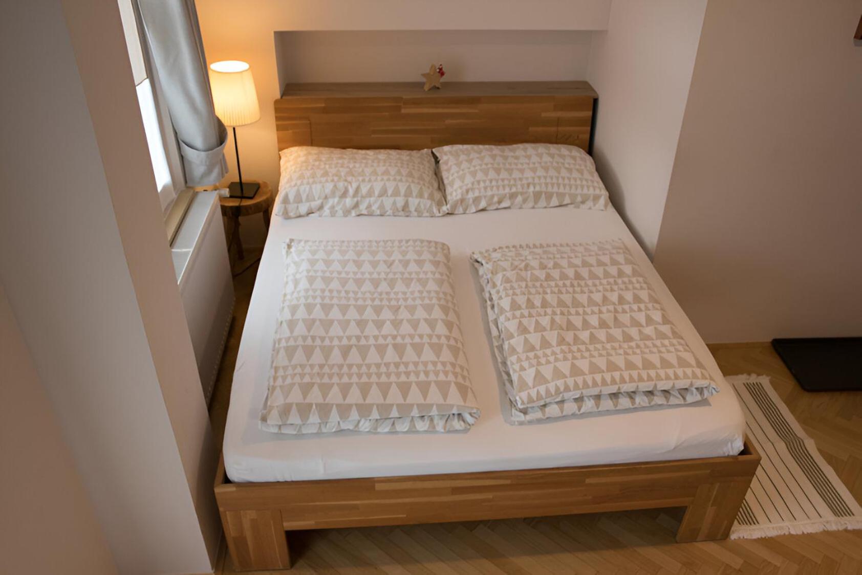 Bed & Breakfast Dvorec Petrovče Buitenkant foto